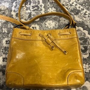 Frye small bucket bag in Honey colored leather